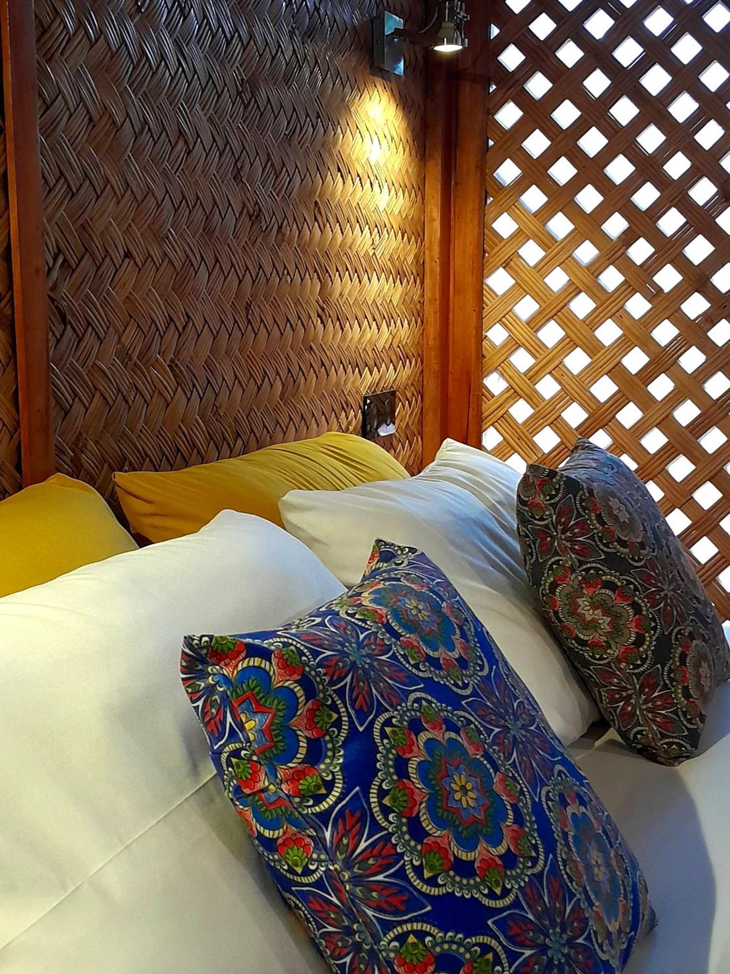 At Home Puerto Princesa ภายนอก รูปภาพ